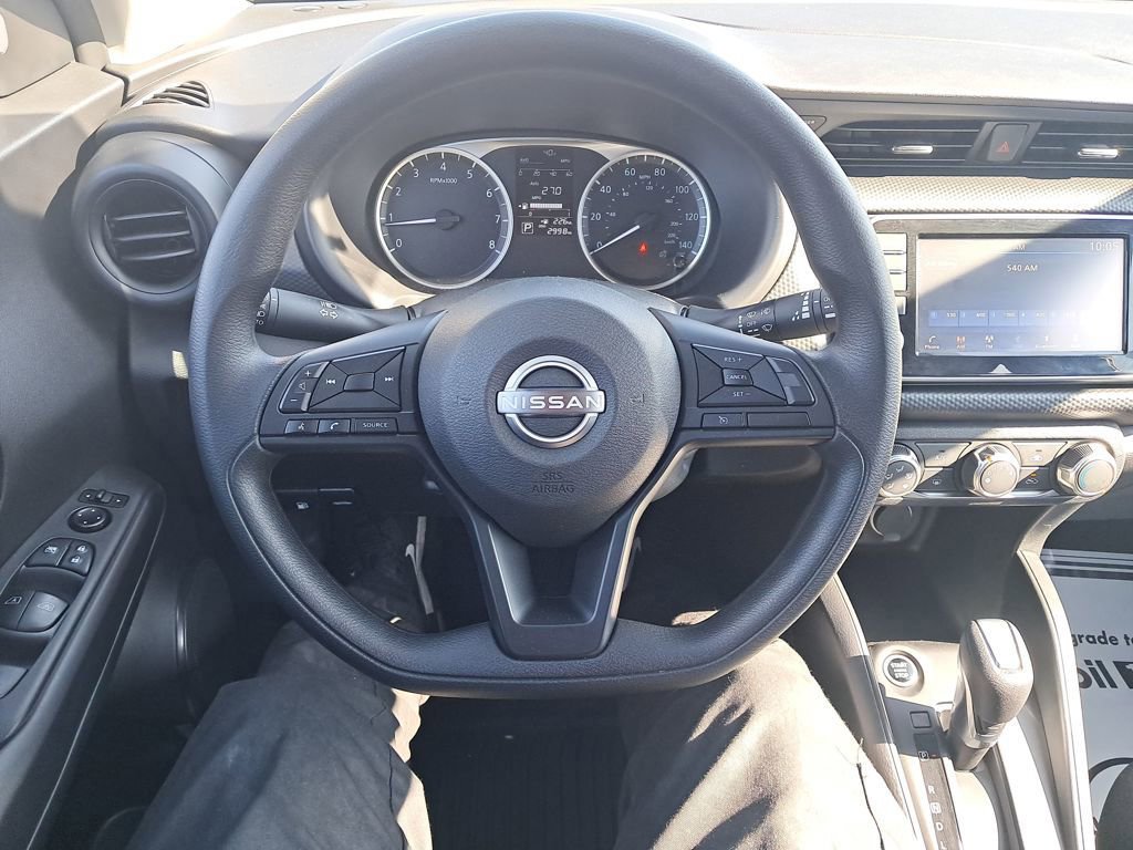 Certified 2025 Nissan Kicks Play S image 15