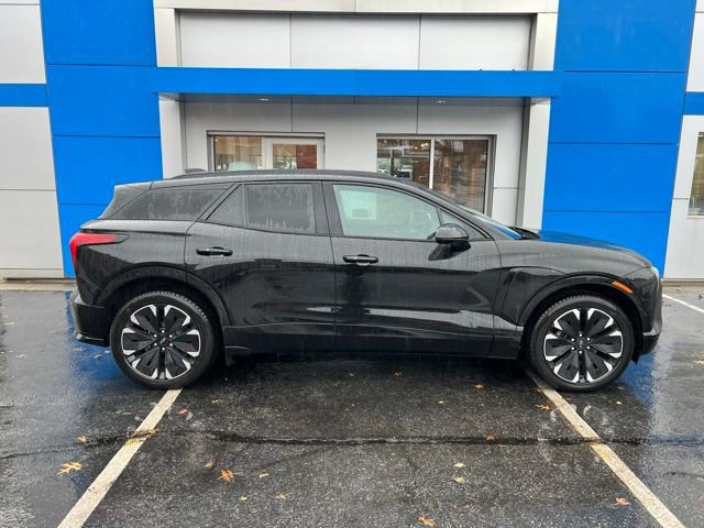 New 2025 Chevrolet Blazer EV RS image 4