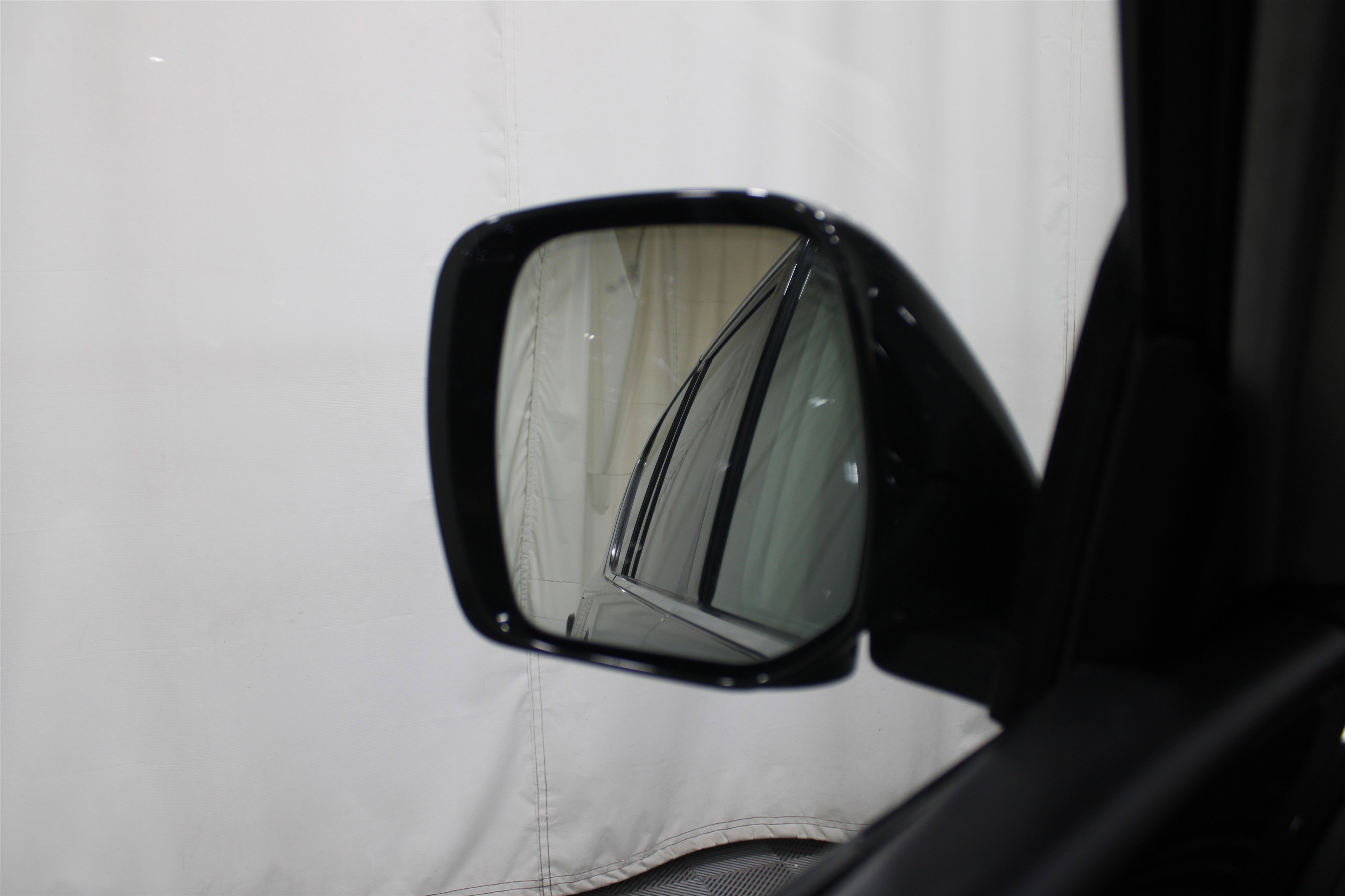 Used 2024 INFINITI QX80 Luxe image 12