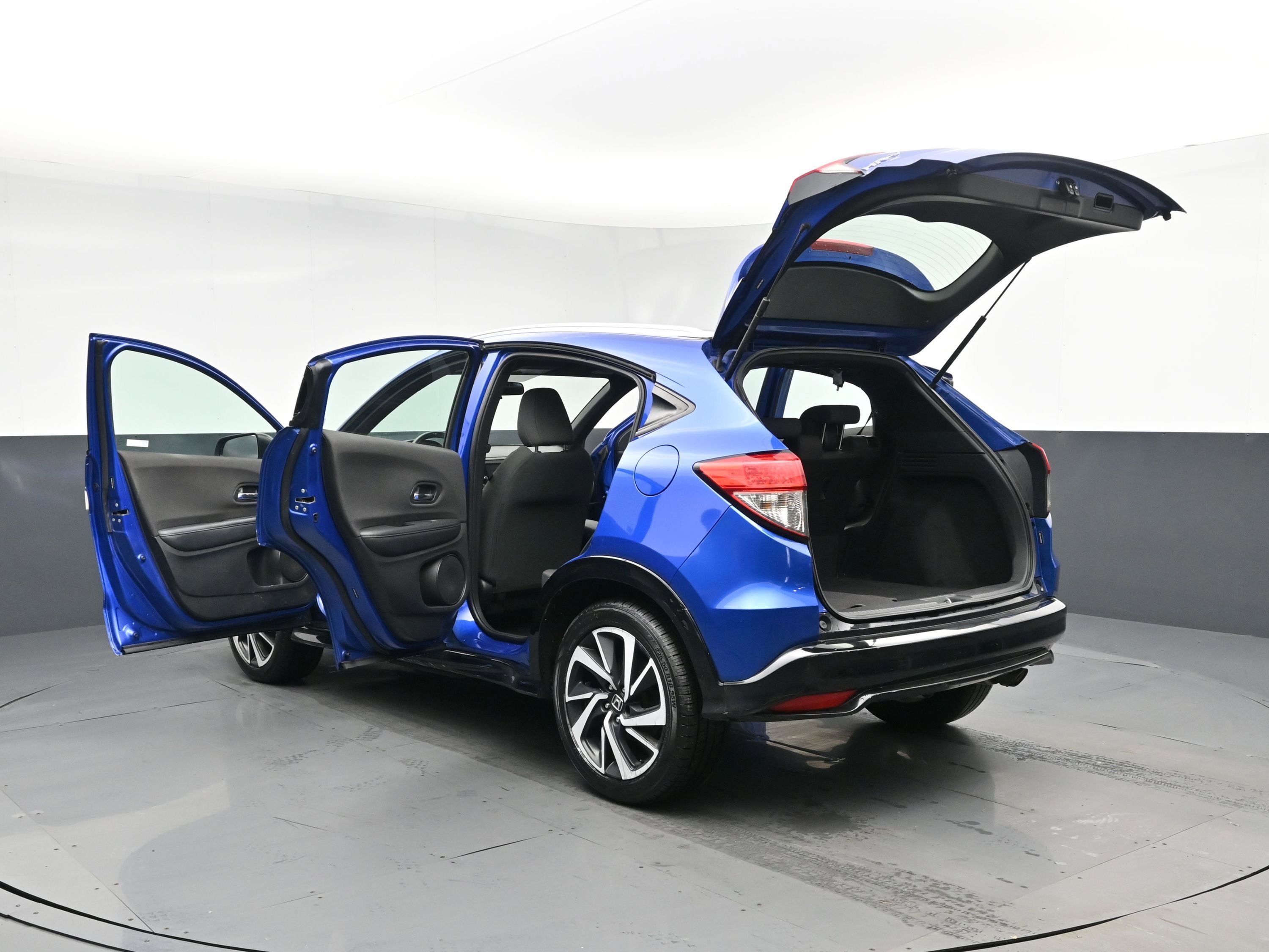 Used 2019 Honda HR-V Sport image 28