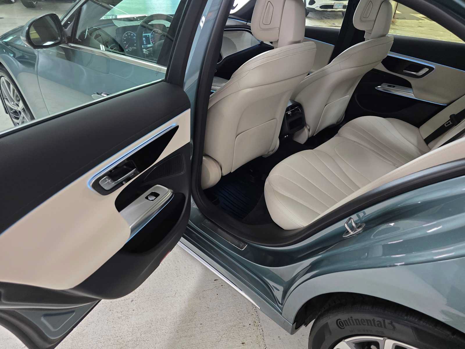 Used 2026 Mercedes-Benz E 350 4MATIC Sedan image 19
