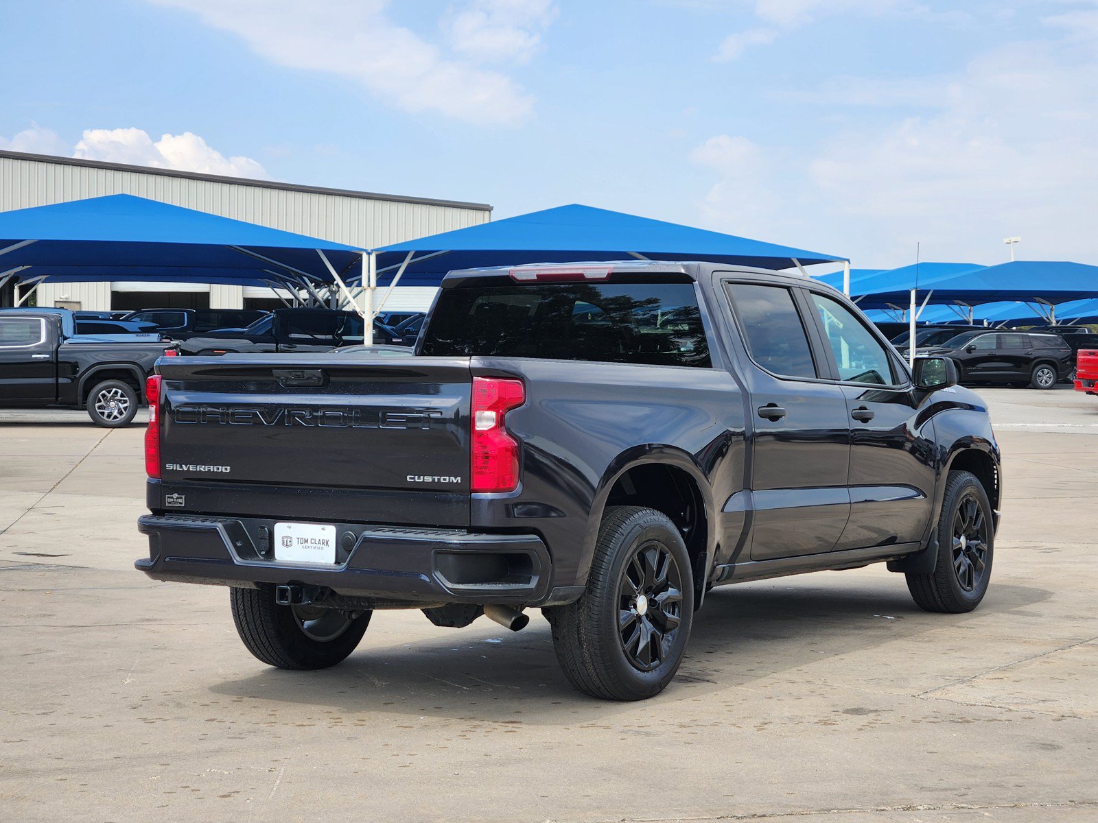 Used 2023 Chevrolet Silverado 1500 Custom RWD image 5