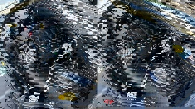 Used 2018 Dodge Durango SRT w/ SRT Interior Appearance Group image 15