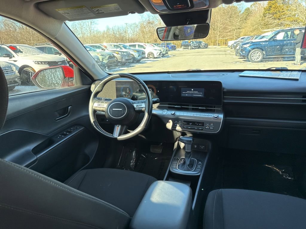 Used 2024 Hyundai Kona SEL image 12