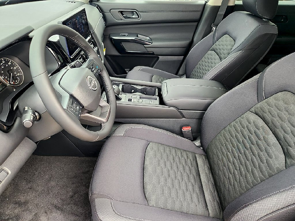 New 2026 Nissan Pathfinder SV FWD image 12