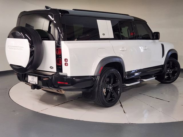 Used 2023 Land Rover Defender 130 X-Dynamic SE AWD/4WD image 2