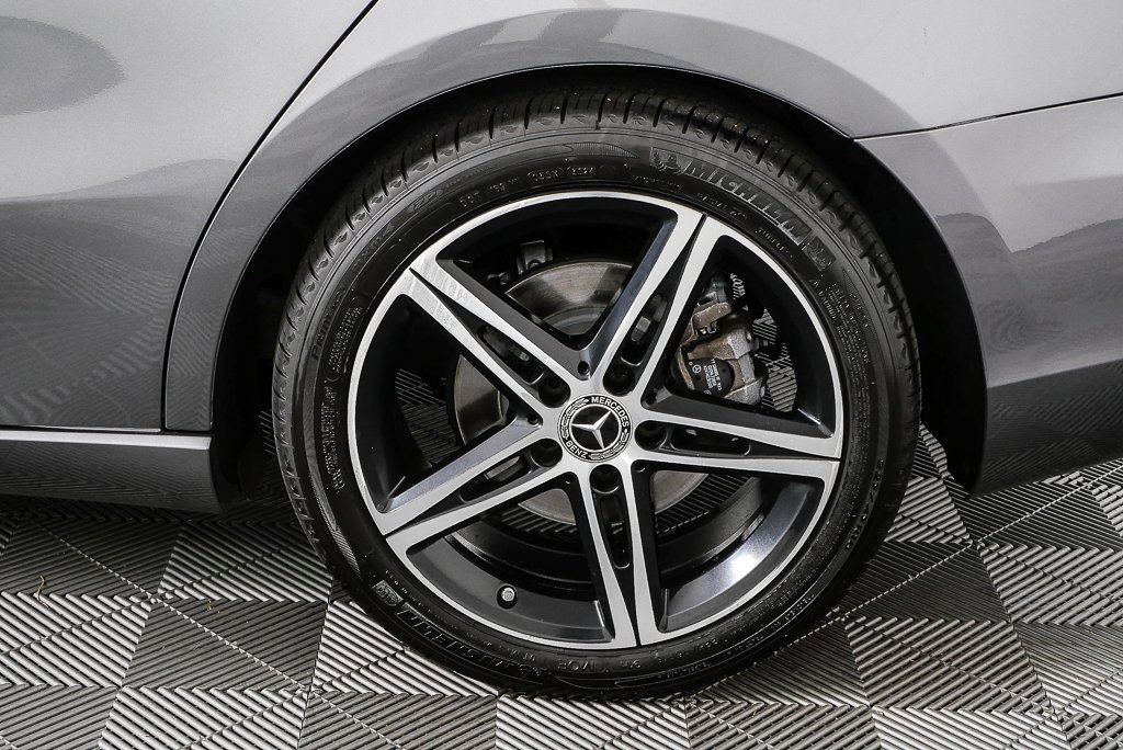 Used 2019 Mercedes-Benz A 220 4MATIC image 36