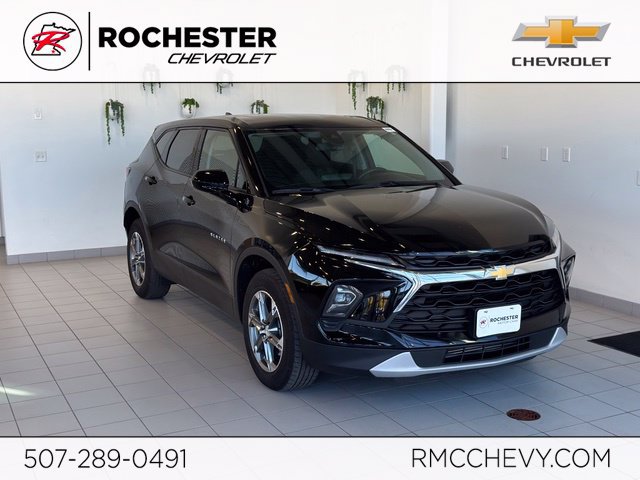 Certified 2023 Chevrolet Blazer LT AWD/4WD image 1