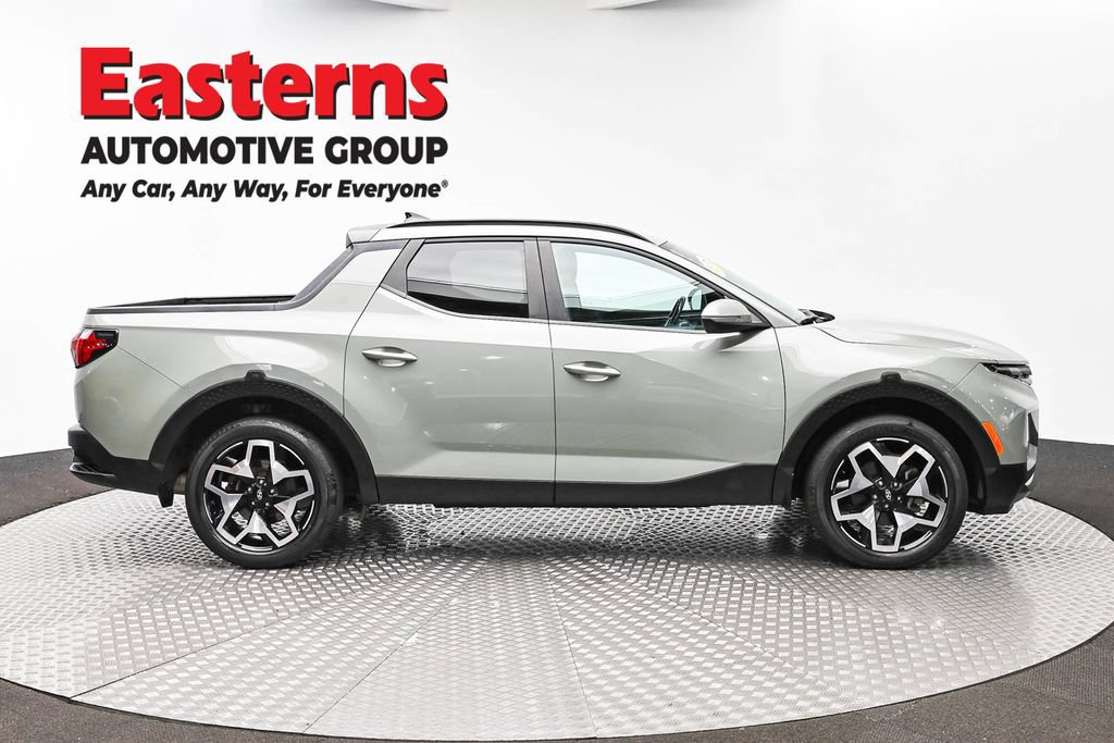 Used 2022 Hyundai Santa Cruz Limited AWD/4WD image 4
