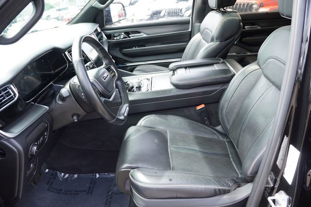 Used 2022 Jeep Grand Wagoneer Series II image 16