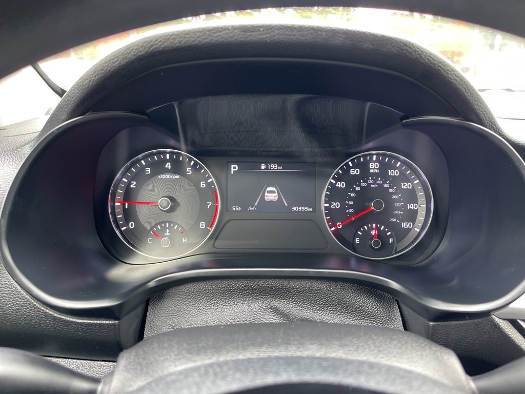 Used 2024 Kia Forte LXS image 9