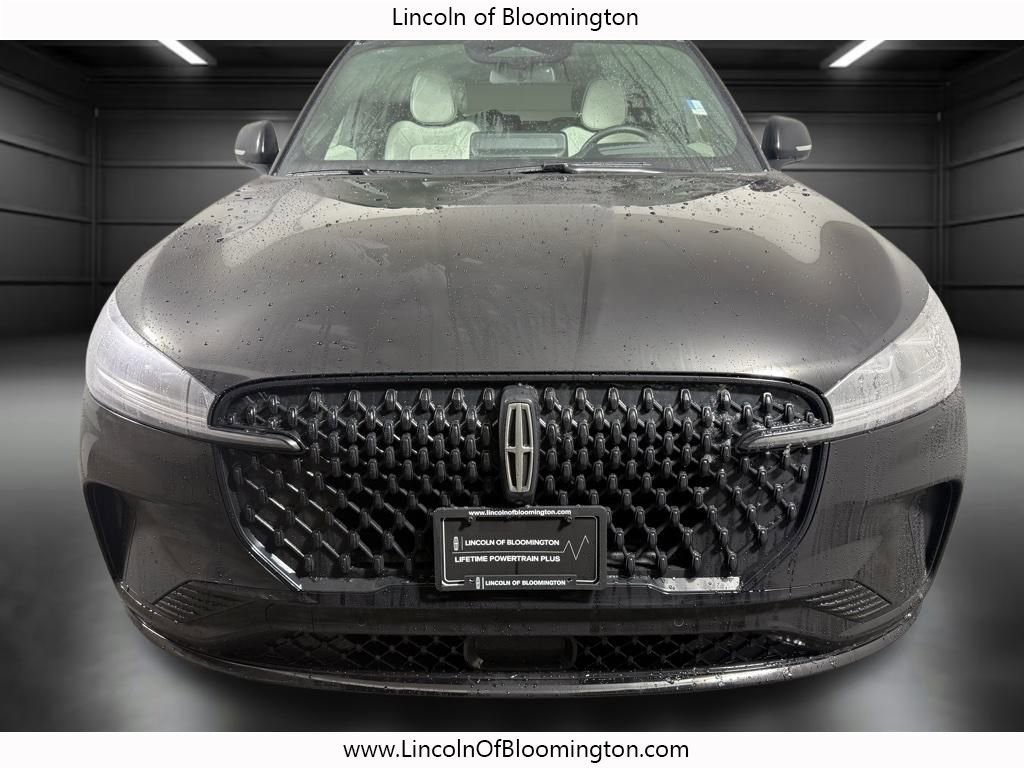 New 2026 Lincoln Aviator Black Label w/ Jet Appearance Package AWD/4WD image 12
