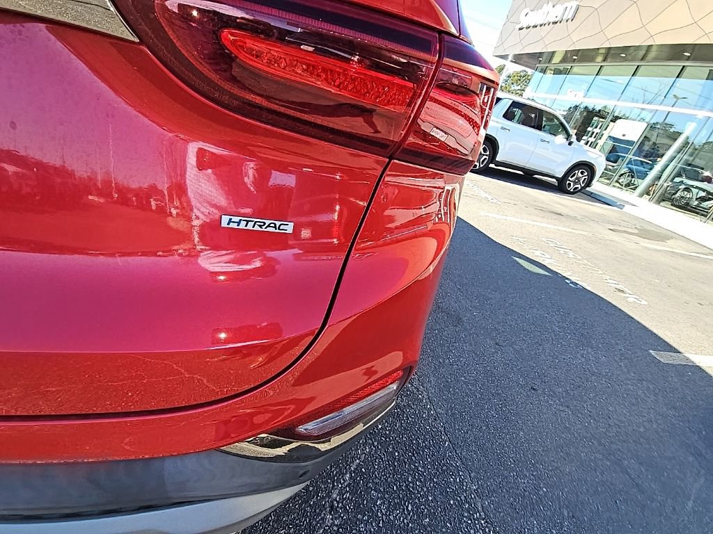 Used 2020 Hyundai Santa Fe Limited image 8