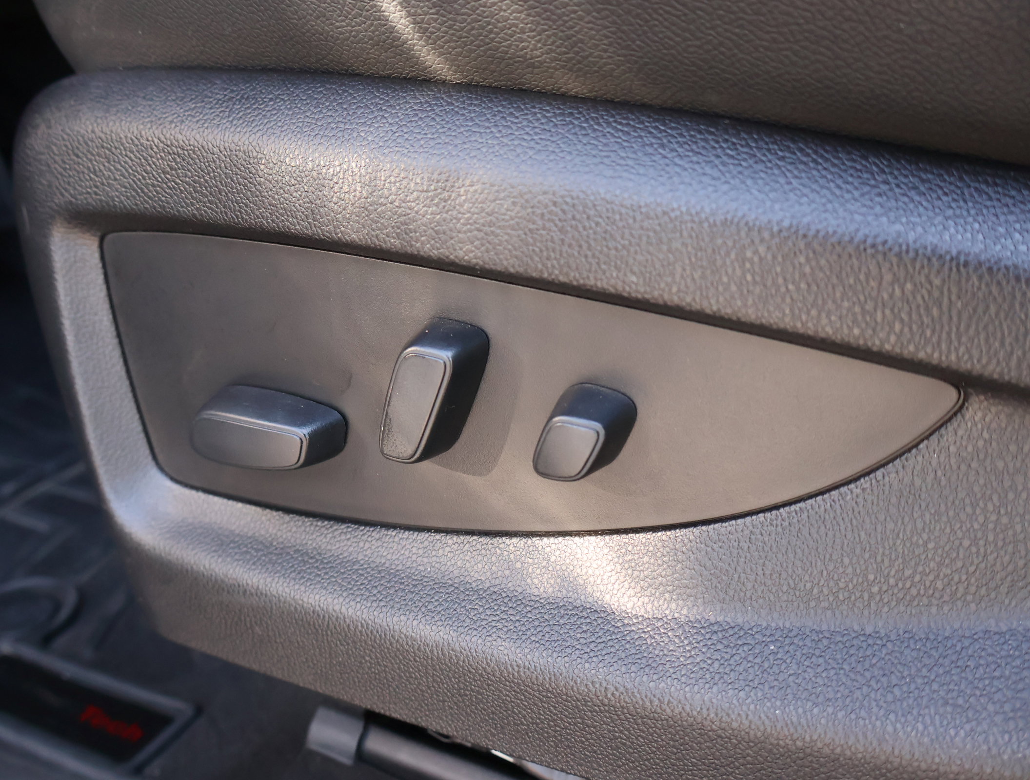 Used 2018 GMC Sierra 1500 SLT w/ SLT Premium Package image 10