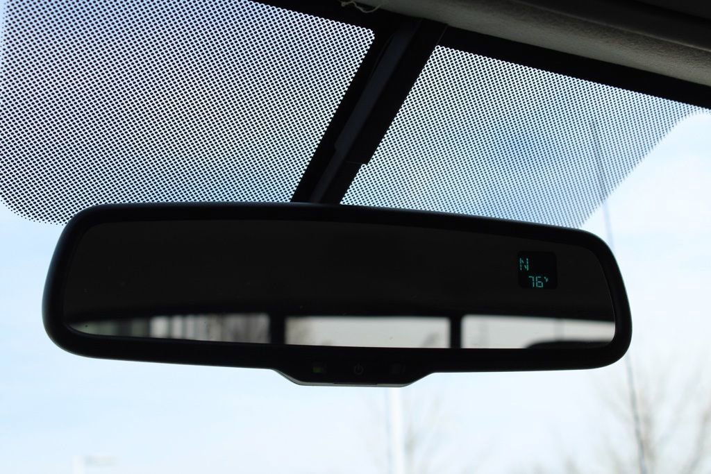 Used 2020 Nissan Frontier SV w/ Midnight Edition Floor Mats image 42