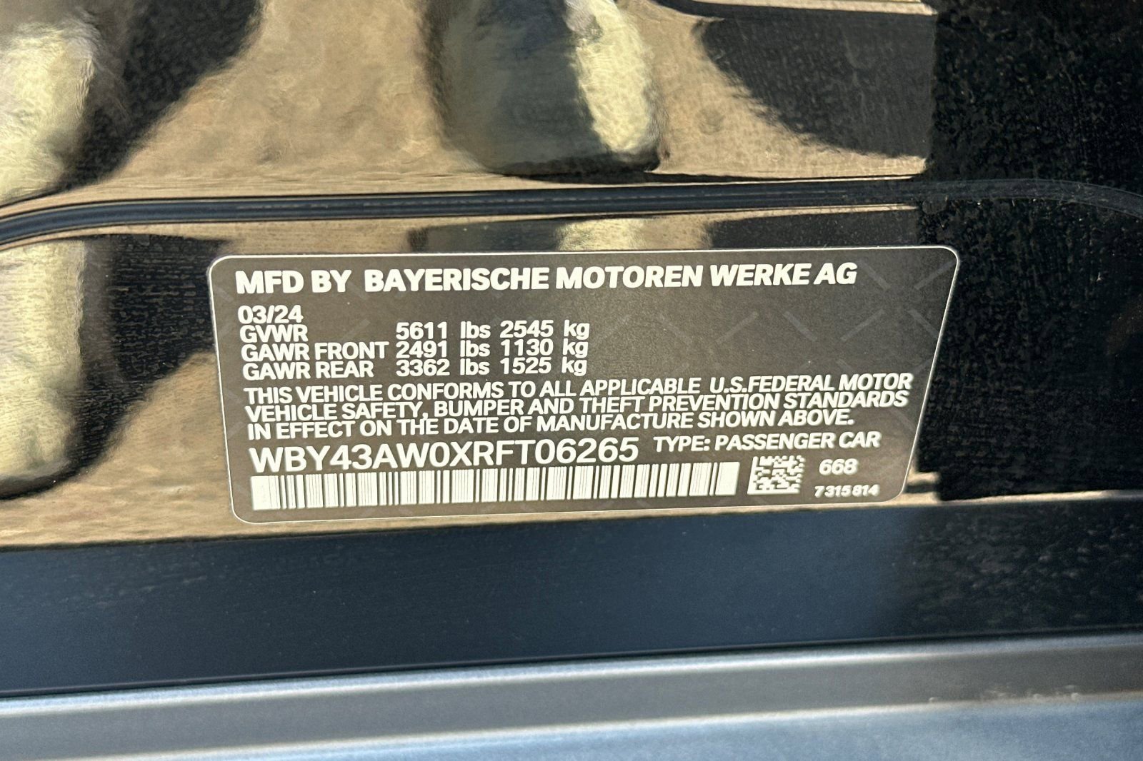 Used 2024 BMW i4 eDrive35 w/ Premium Package RWD image 33