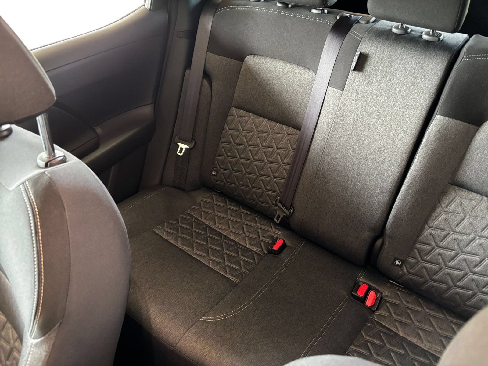 Used 2026 Nissan Kicks SV w/ Cold Weather Package FWD image 38
