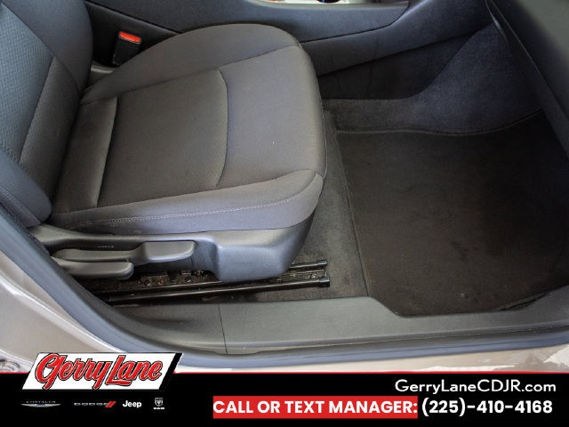 Used 2024 Chevrolet Malibu LT FWD image 13