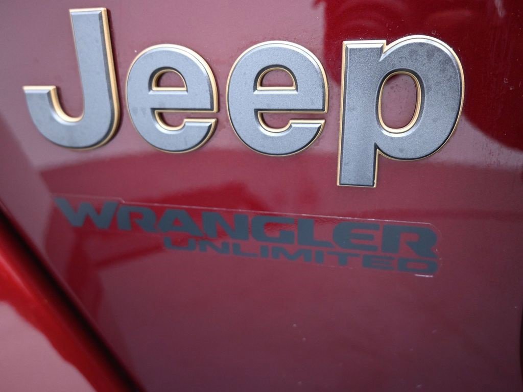 Used 2022 Jeep Wrangler Unlimited Rubicon w/ Trailer Tow Package image 52