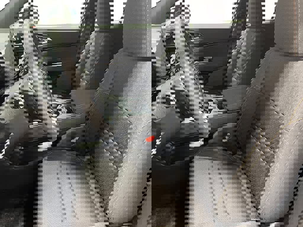 New 2025 Honda Prologue EX image 13