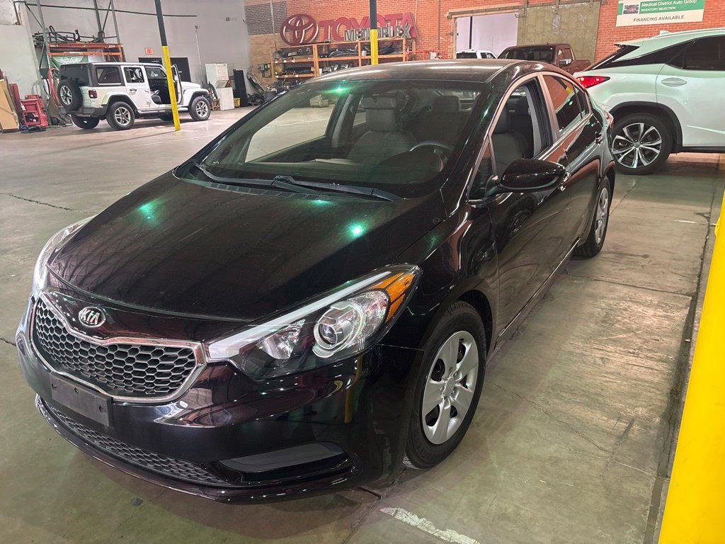 Used 2016 Kia Forte LX FWD image 2
