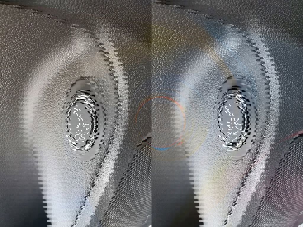 New 2026 Chevrolet TrailBlazer LT w/ Convenience Package image 9