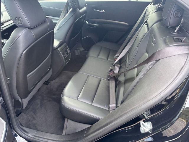 Used 2025 Cadillac XT4 Premium Luxury FWD image 24