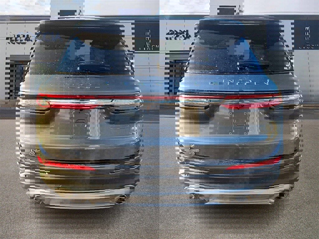 Certified 2022 Lincoln Corsair AWD w/ Equipment Group 101A image 5