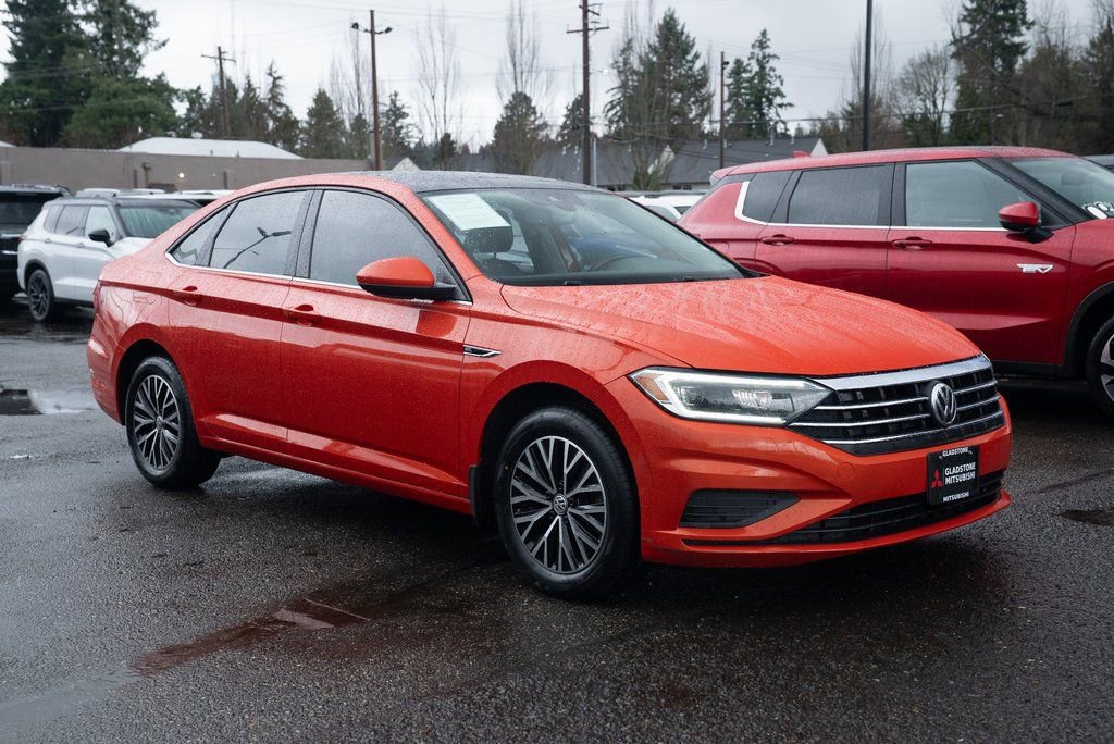 Used 2019 Volkswagen Jetta SEL image 1