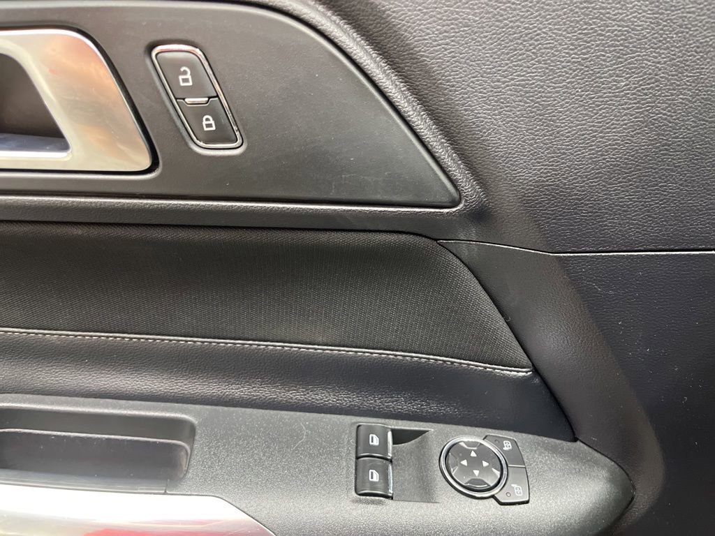 Used 2019 Ford Mustang GT RWD image 9