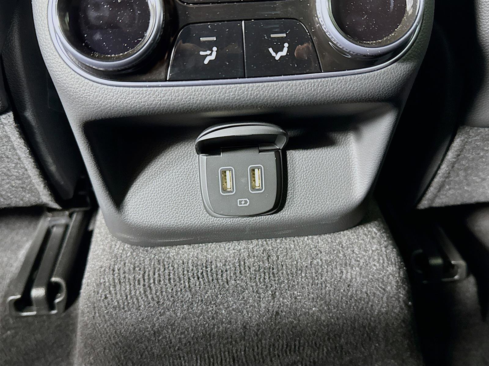 New 2023 Genesis Electrified GV70 Advanced image 27