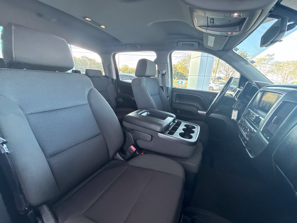 Used 2017 Chevrolet Silverado 1500 LT AWD/4WD image 34