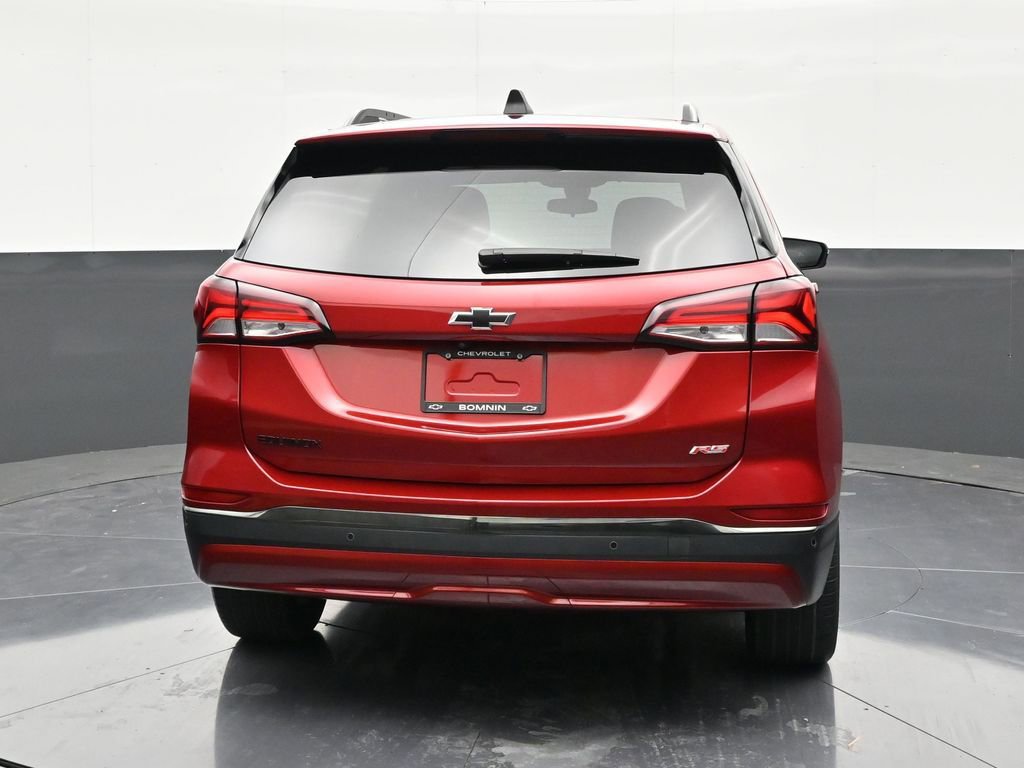 Used 2023 Chevrolet Equinox RS w/ RS Leather Package image 4