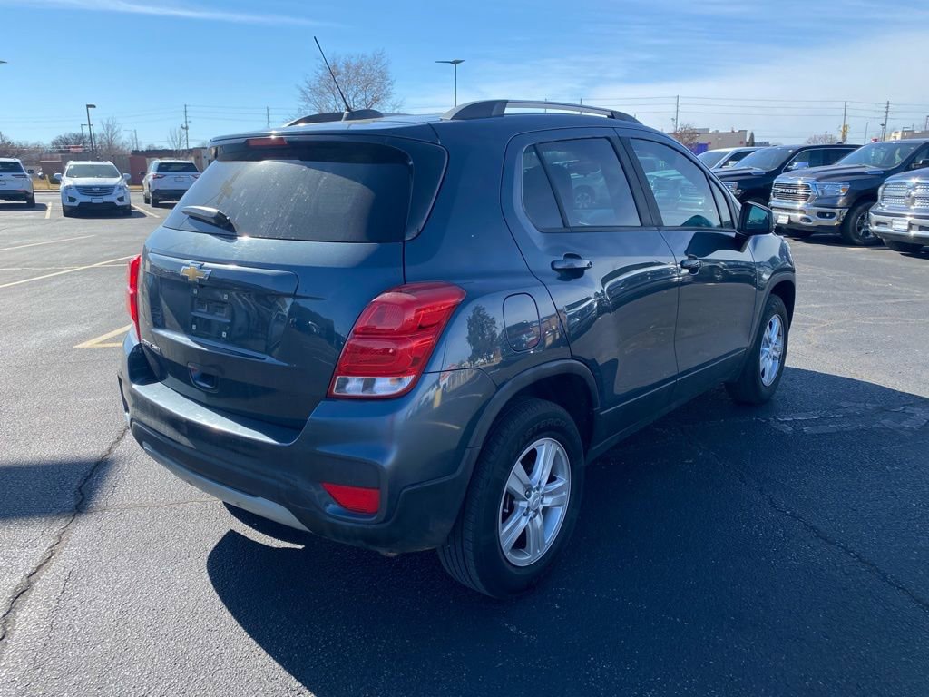 Used 2021 Chevrolet Trax LT AWD/4WD image 6