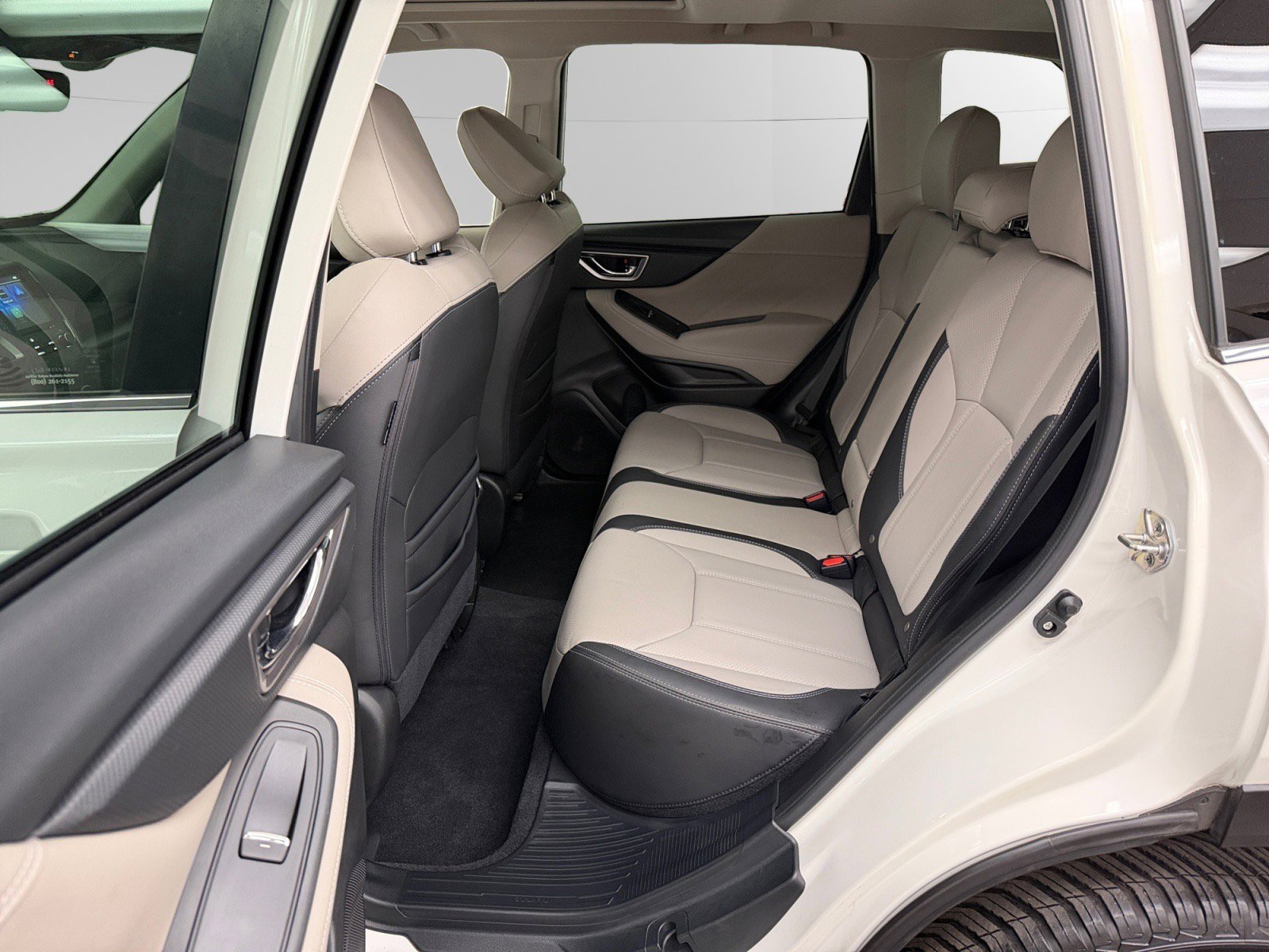 Used 2021 Subaru Forester Limited image 13