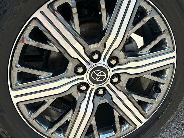Certified 2023 Toyota Tundra Capstone AWD/4WD image 35