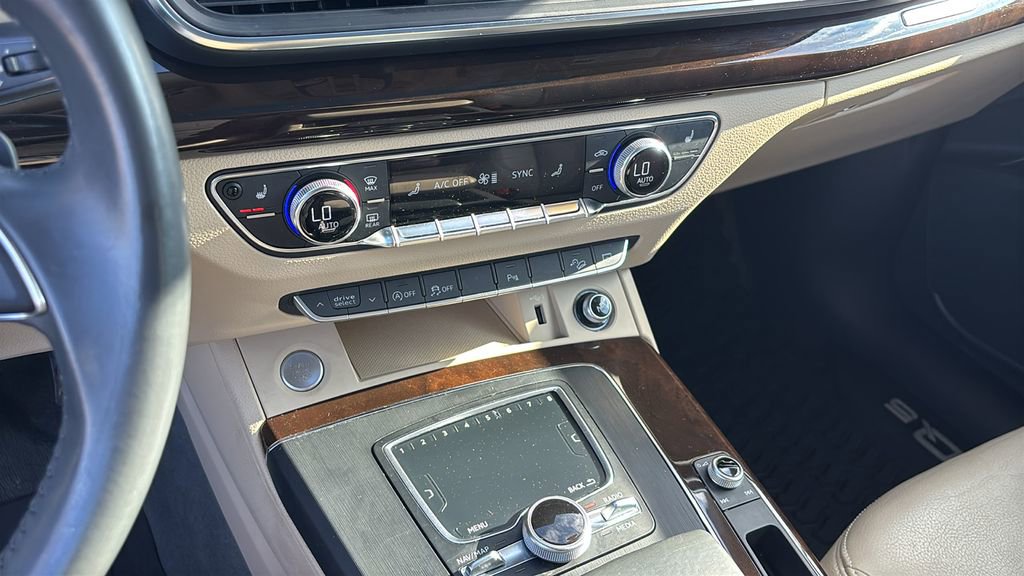 Used 2018 Audi Q5 2.0T Premium Plus w/ Premium Plus Package image 20