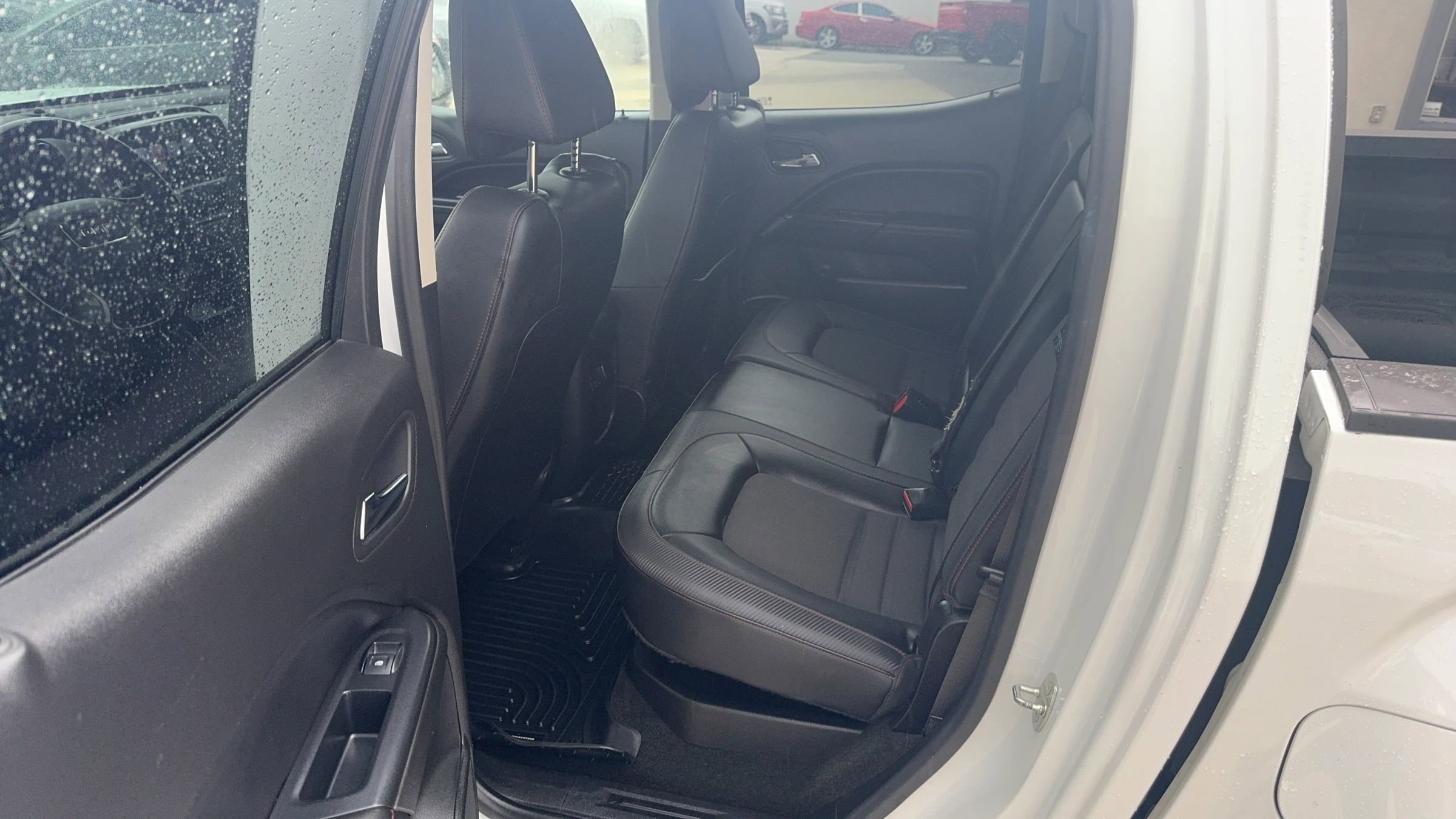 Used 2017 GMC Canyon SLE w/ All Terrain X Package AWD/4WD image 14