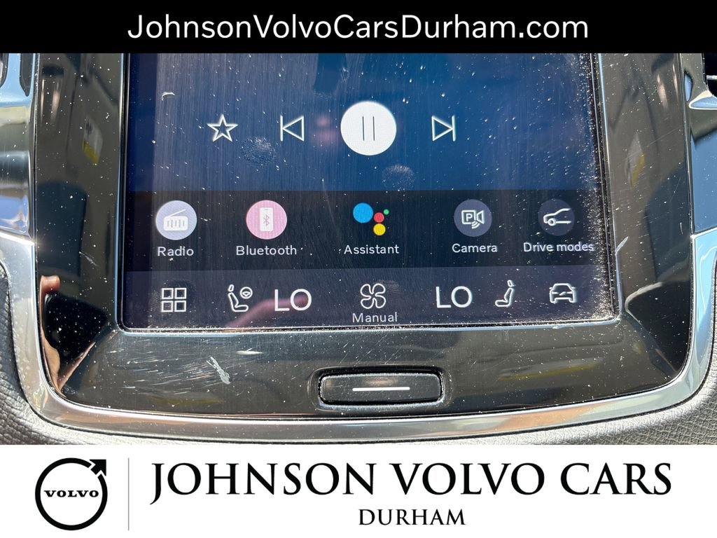 Used 2023 Volvo XC90 B6 Plus AWD/4WD image 17