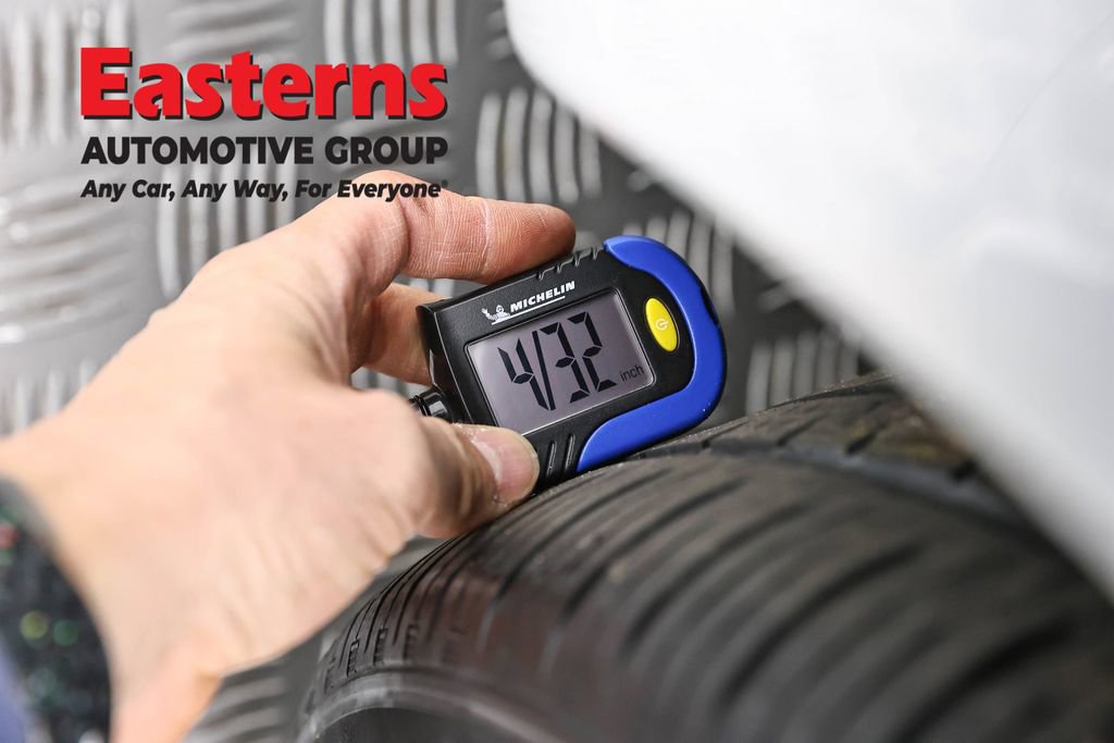 Used 2023 Tesla Model 3 Standard Range image 23