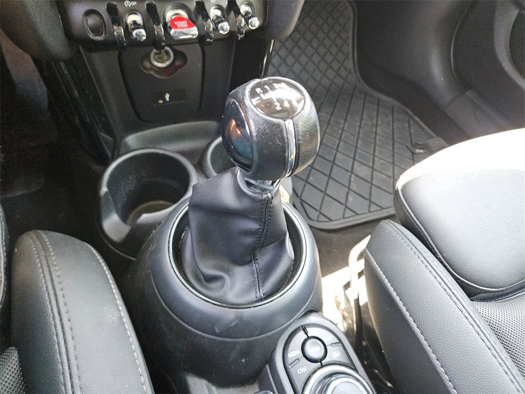 Used 2023 MINI Cooper S w/ Premium Package image 20