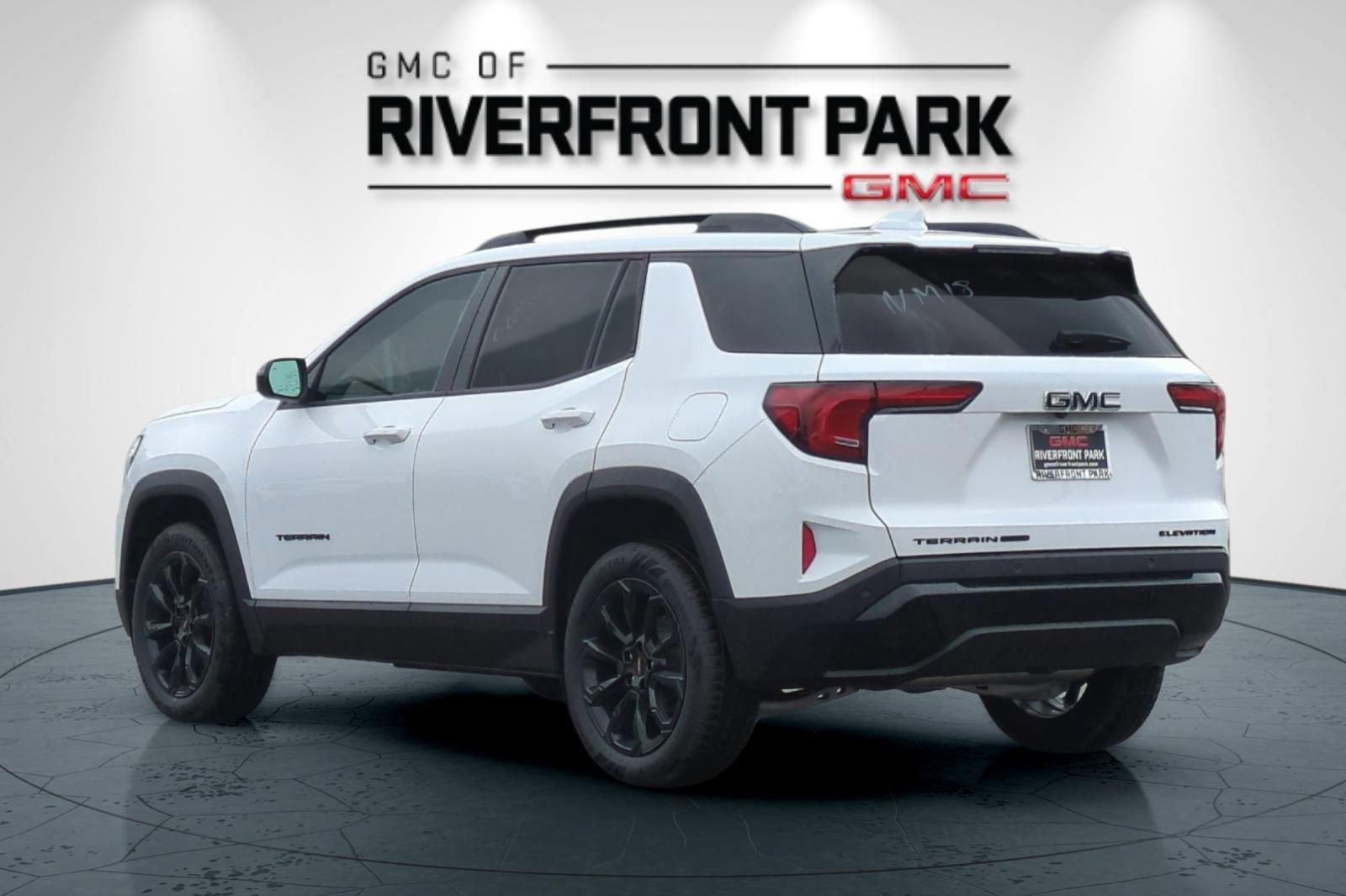New 2026 GMC Terrain Elevation AWD/4WD image 5