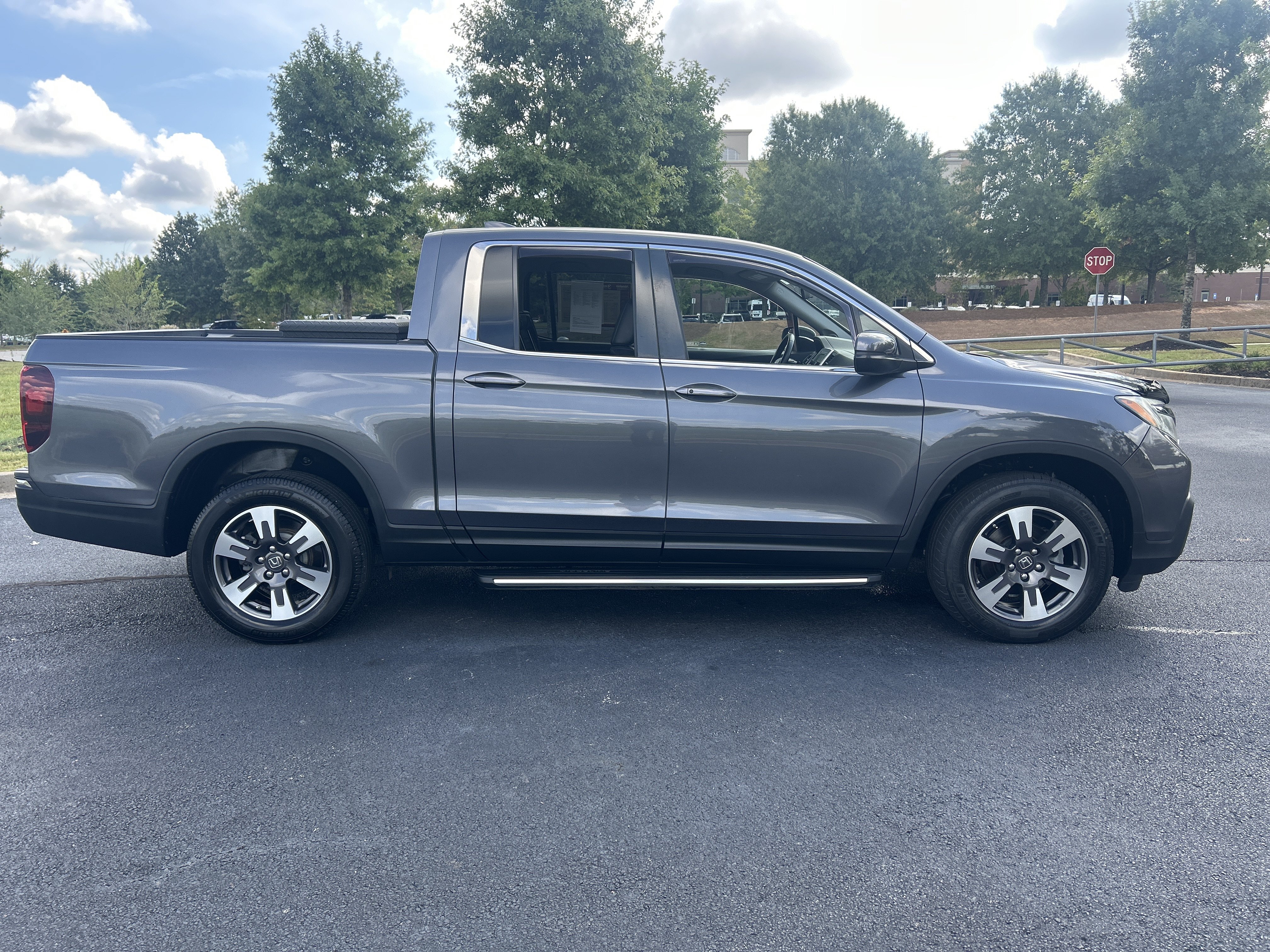 Used 2018 Honda Ridgeline RTL image 10