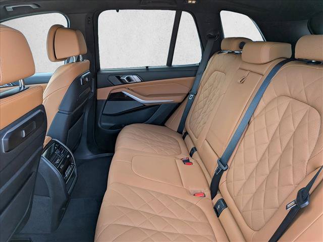 Used 2024 BMW X5 xDrive50e w/ Executive Package AWD/4WD image 15