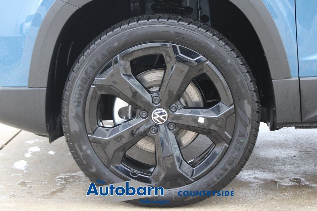 New 2026 Volkswagen Taos SEL AWD/4WD image 22