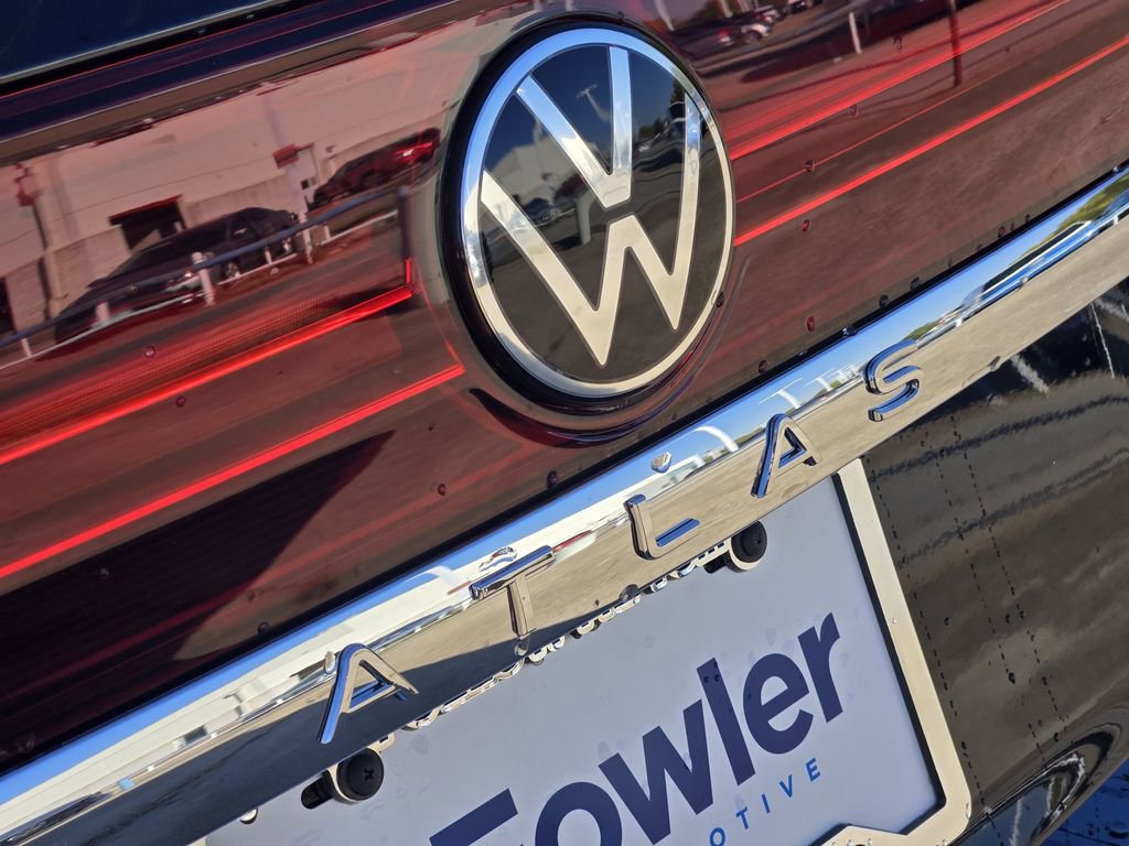 New 2026 Volkswagen Atlas SE image 7