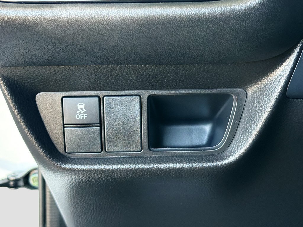 Certified 2024 Honda HR-V Sport image 10