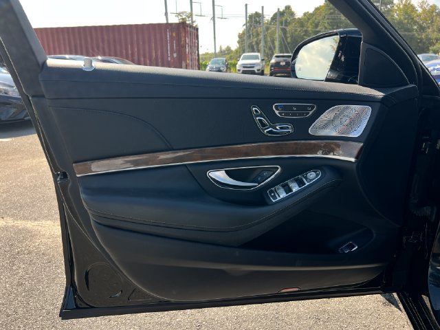 Used 2016 Mercedes-Benz S 550 4MATIC Sedan image 10