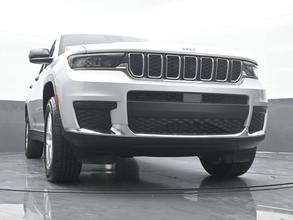 Used 2024 Jeep Grand Cherokee L Laredo w/ Luxury Tech Group I image 65