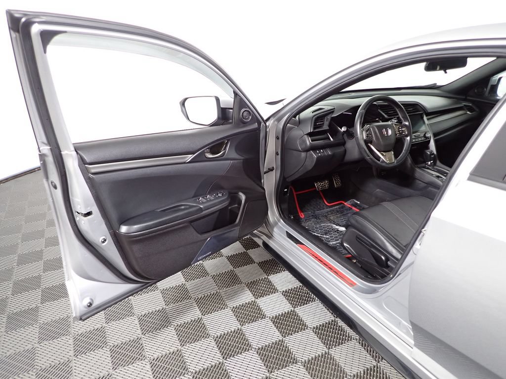 Used 2020 Honda Civic Sport image 15